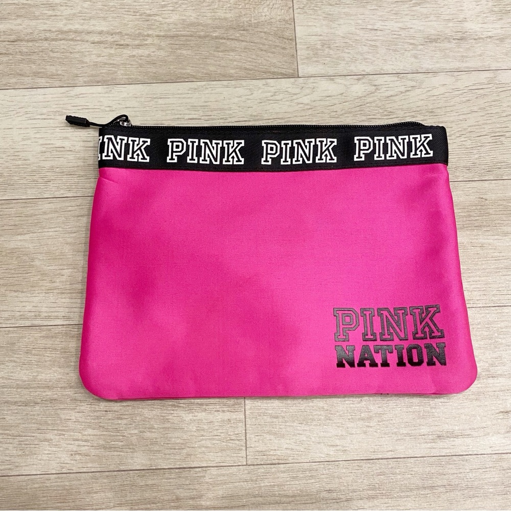 PINK Victoria’s Secret Pink Neoprene Pouch